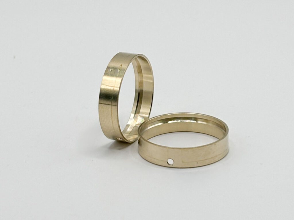 Piece de décolletage luxe | Décolletage ELBE